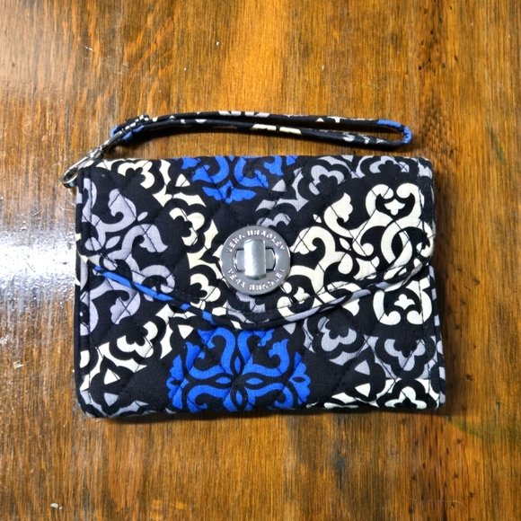 Vera Bradley Smartphone Wristlet Clutch Purse Canterbury Cobalt Blue Retired - Picture 3 of 7